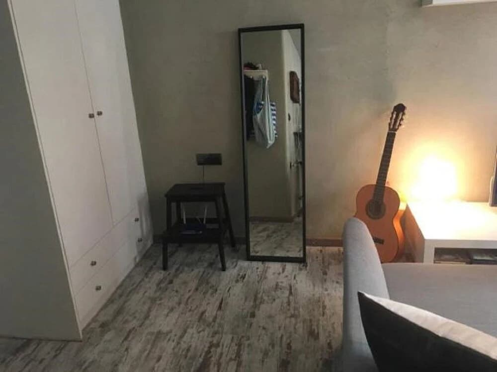 Cozy smart apt with courtyard in Koukaki - photo 2