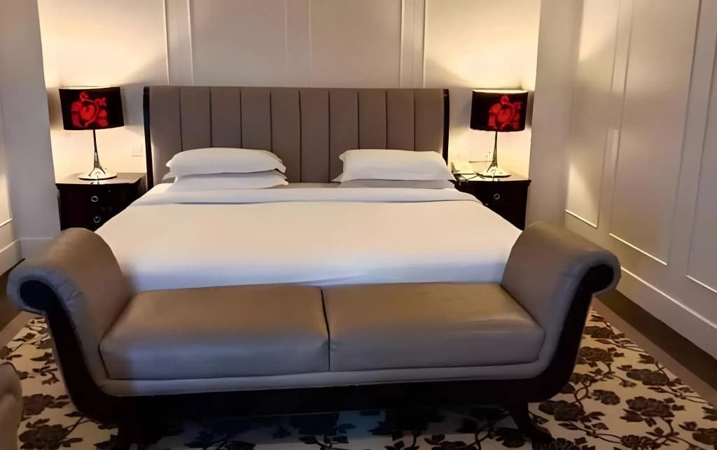 Crown Garden Hotel - photo 6