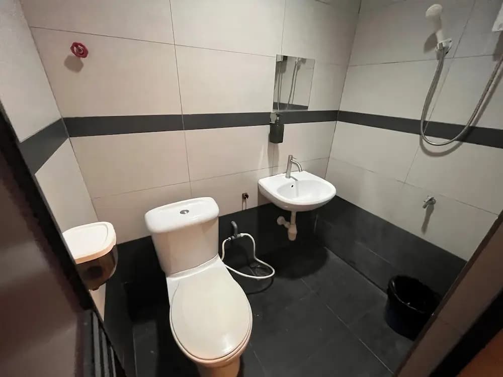Hotel O Jb Sojourn - photo 7
