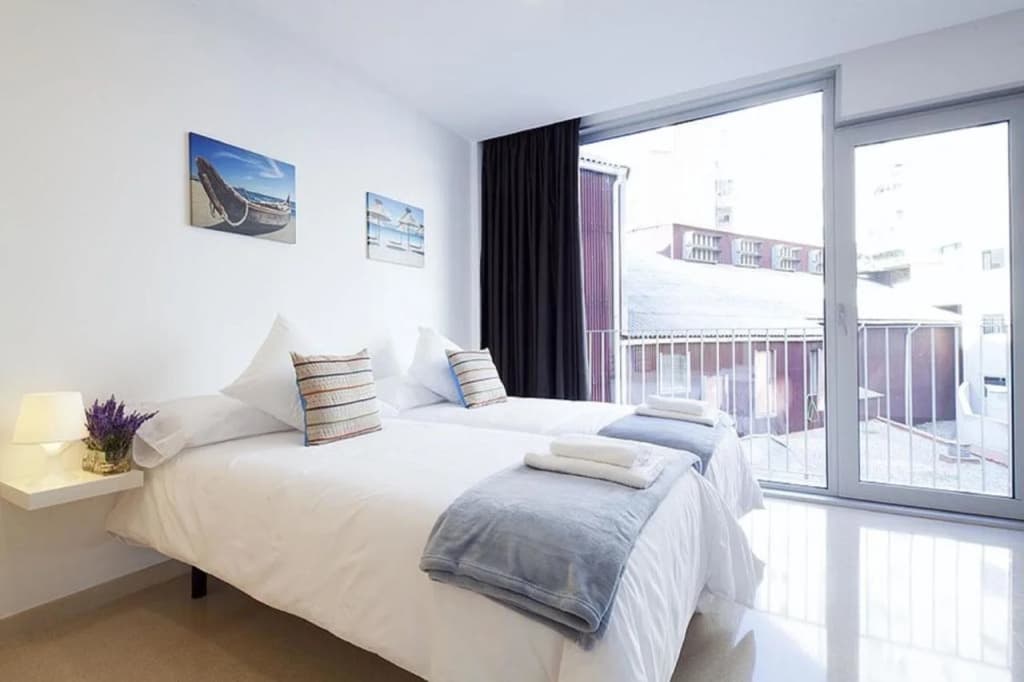 Charmsuites Nou Rambla - photo 4
