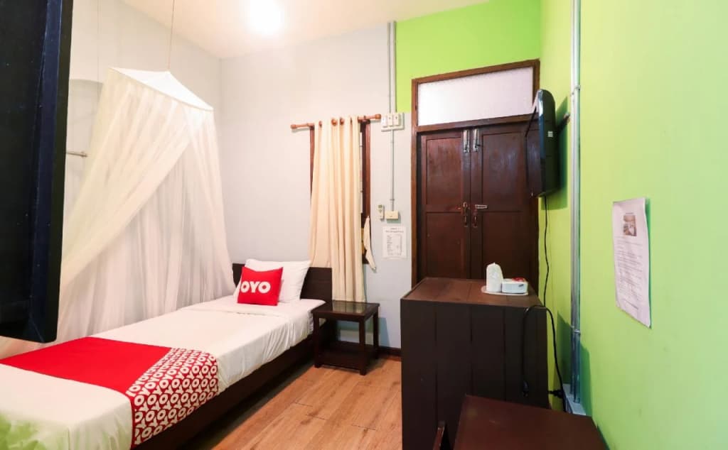 OYO 369 Micasa Guesthouse - photo 3