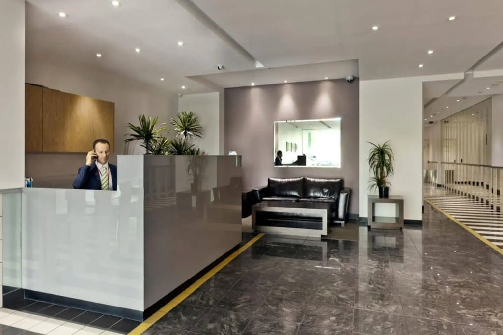Bayviews - StayCentral - photo 1