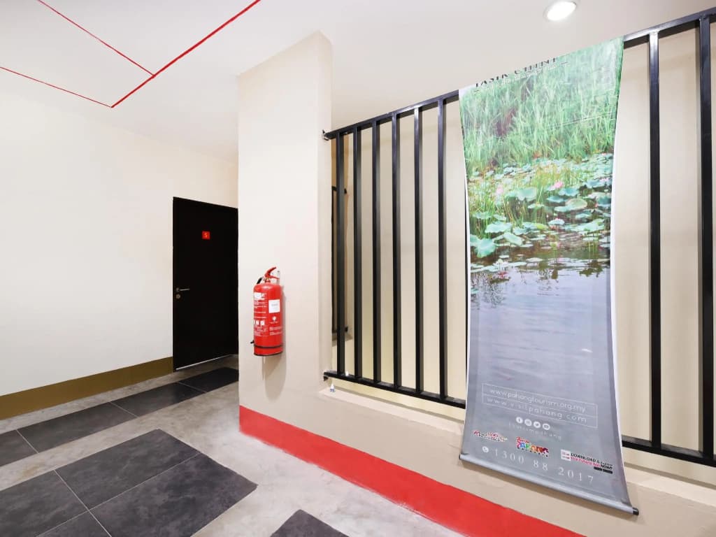 Corridor Hotel - photo 10