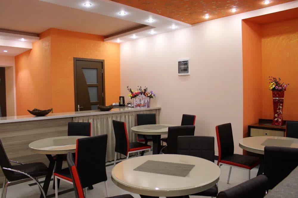 Hotel Almeto - photo 17