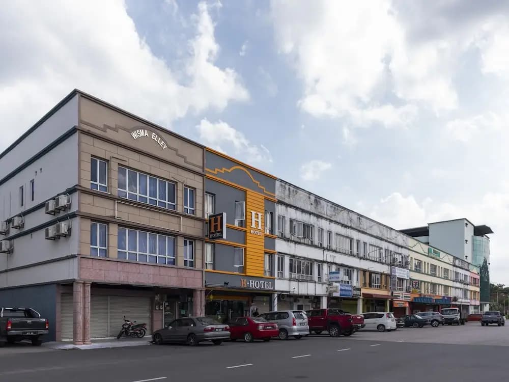 OYO 1098 H Hotel Segamat - main photo