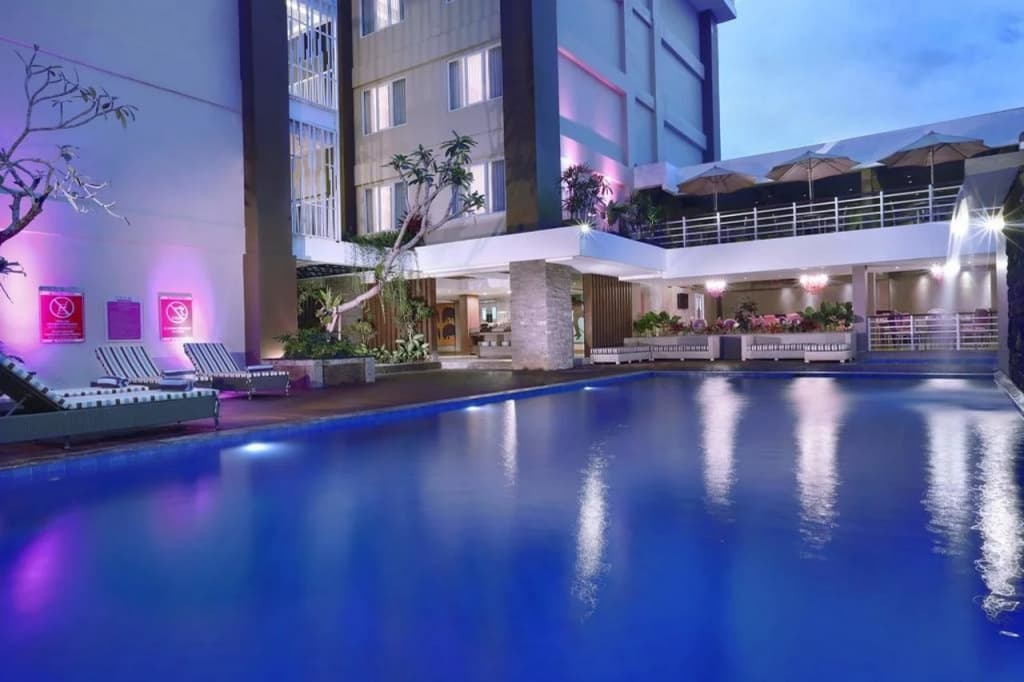 The Vasini Hotel - photo 10