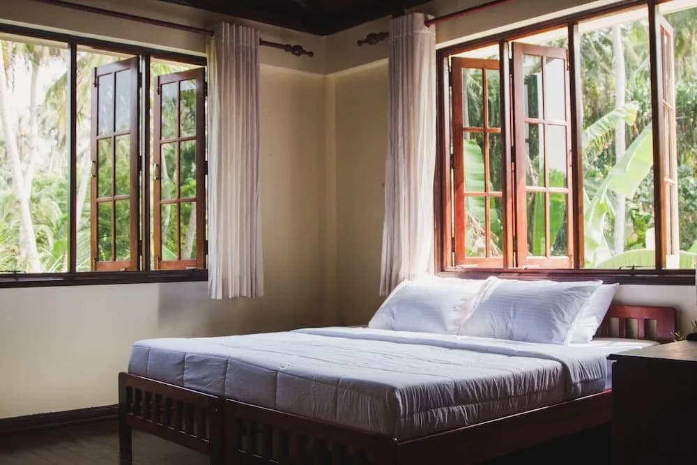 Gurahaana Guest House - photo 4