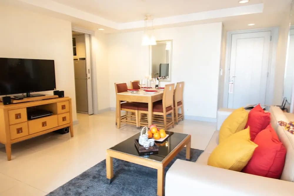 Antique Palace Apartment - photo 6