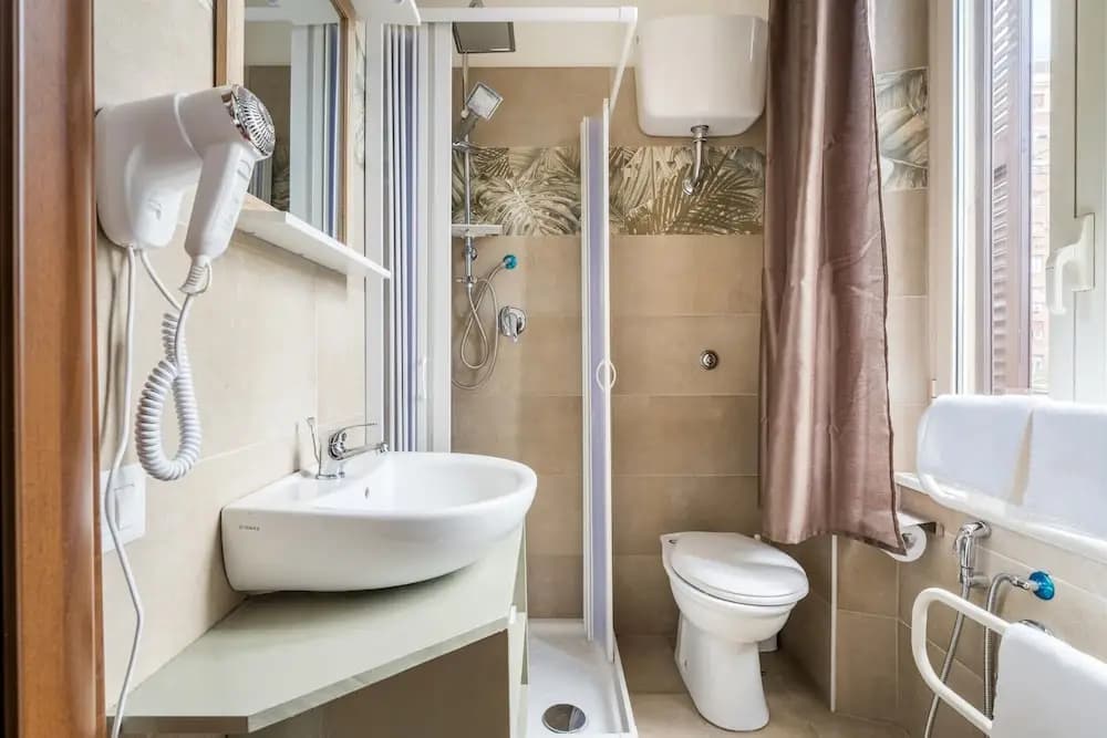 Rooms Piramide - photo 9