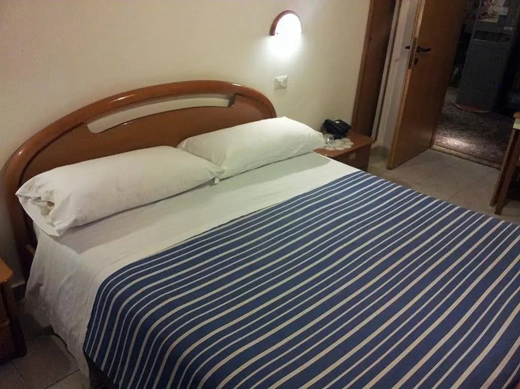 Hotel Acapulco - photo 4