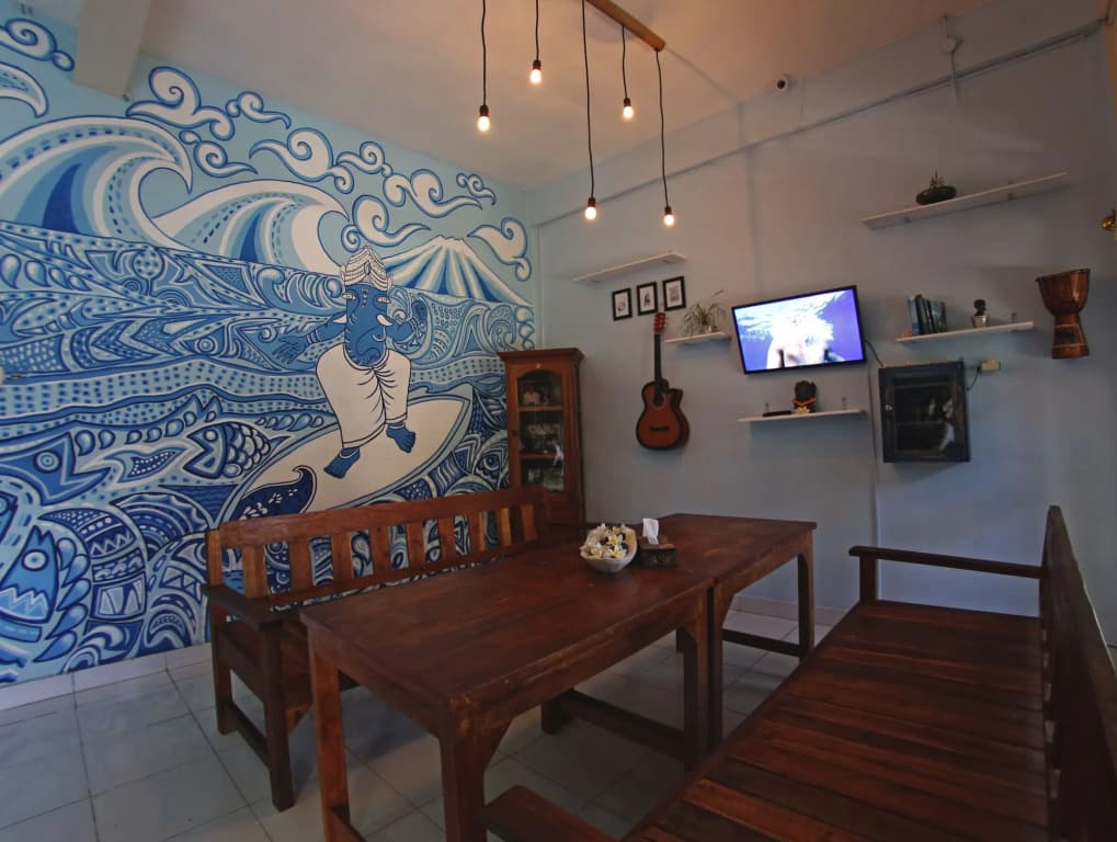 Surfers House - photo 8