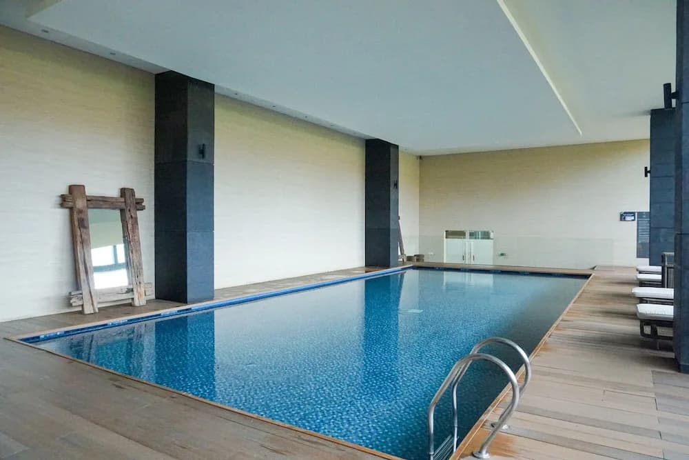 Spacious 2BR Apartment at Wang Residence - photo 11