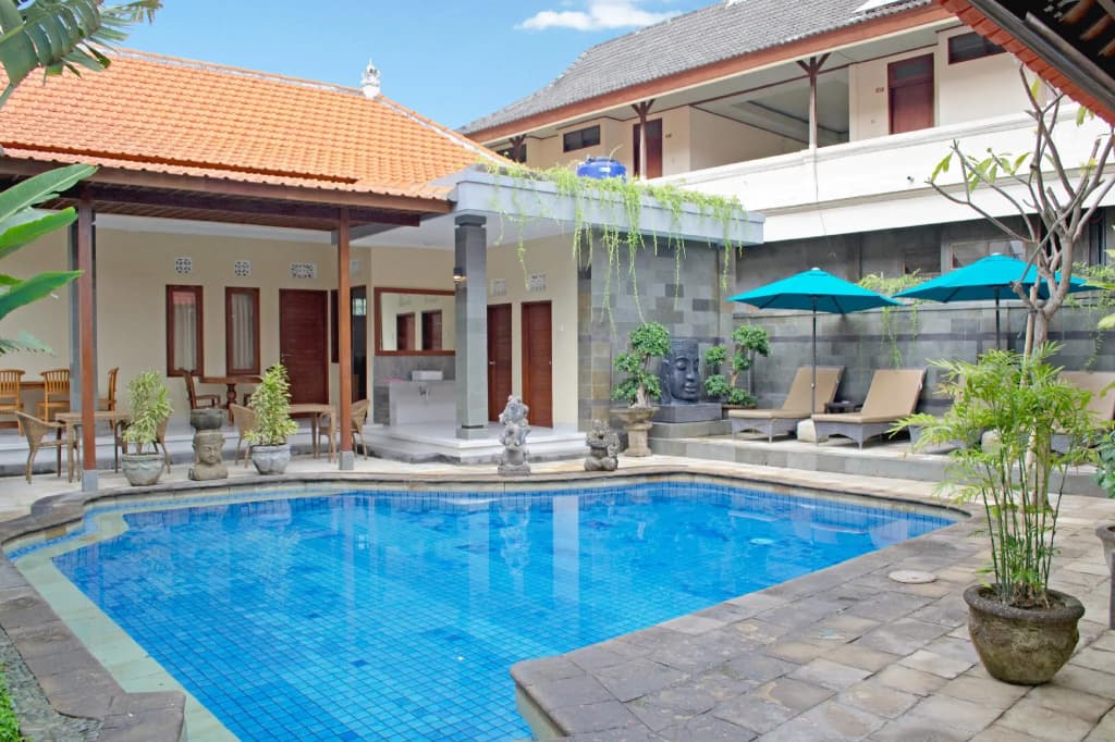 Hotel Flamboyan - photo 9