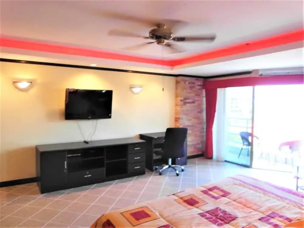 View Talay 2A, 5th Floor Studio Condo - photo 1