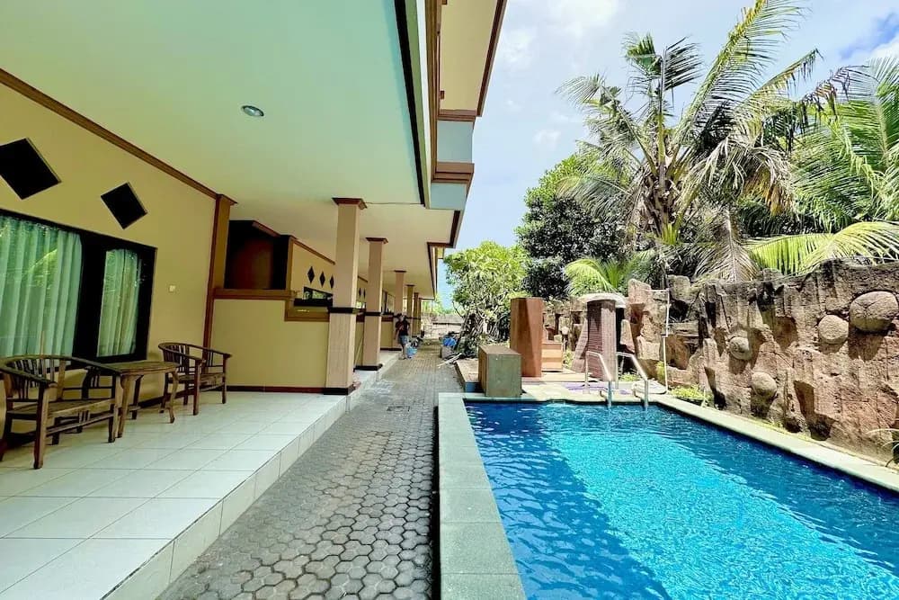 Taxa Raya Guest House - photo 19