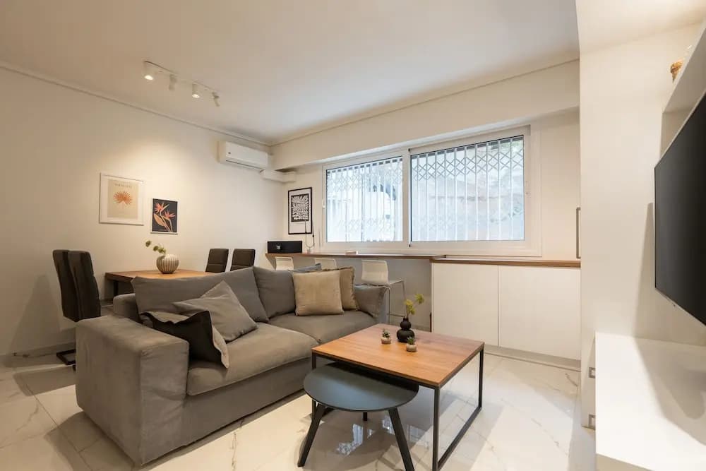 Kolonaki Chic Minimalist Studio-Athens - photo 10