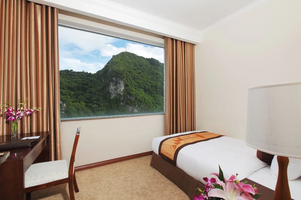 Ha Long DC Hotel - photo 7