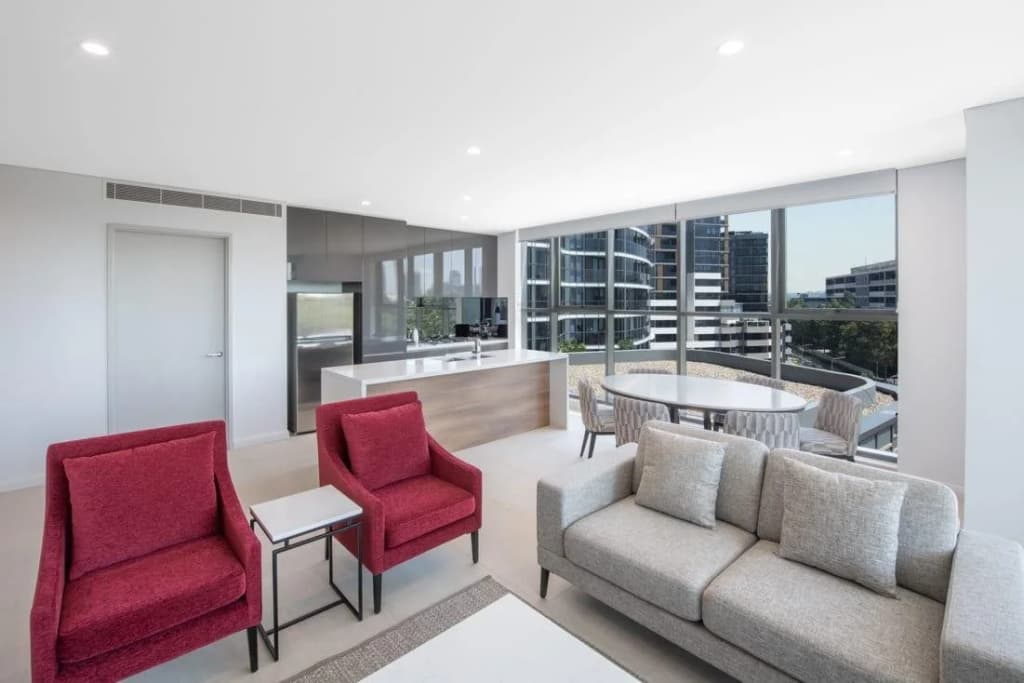 Meriton Suites Carter Street - photo 5