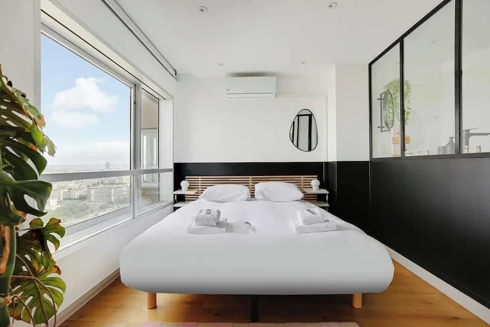 Exceptional View of Paris With A/C - 2bd/4p - photo 5