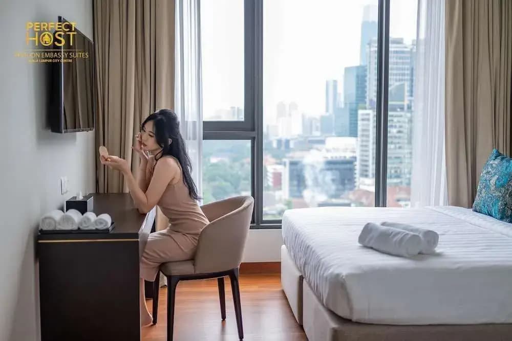 Pavilion Embassy Suites KL by Perfect Host - photo 31