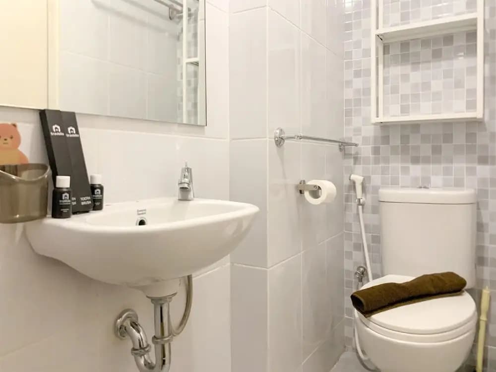 Best And Comfort Studio Tokyo Riverside Pik 2 Apartment - photo 8