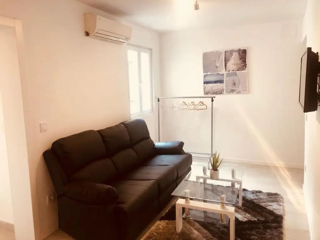 Apartment in Sol - photo 10