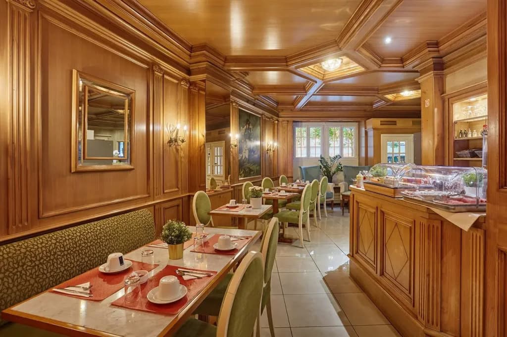 Hotel Murat - photo 16