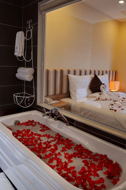 Begonia Nha Trang Hotel - photo 12