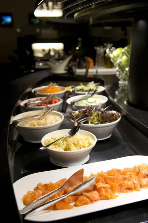 Hilton Madrid Airport - photo 15