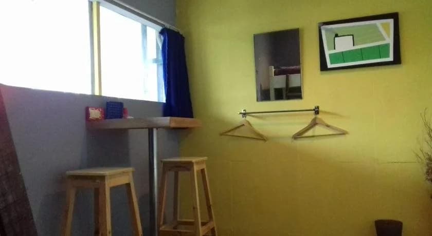Six Degrees - photo 7