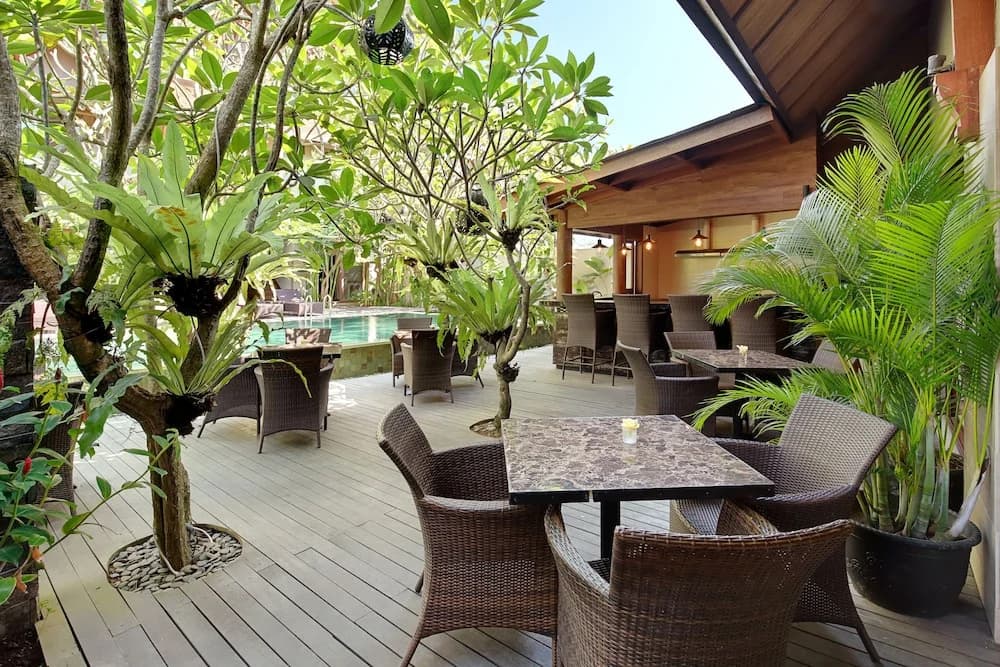 Puri Sabina Bed & Breakfast - photo 22