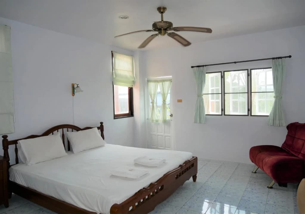 Sunset Inn - photo 2