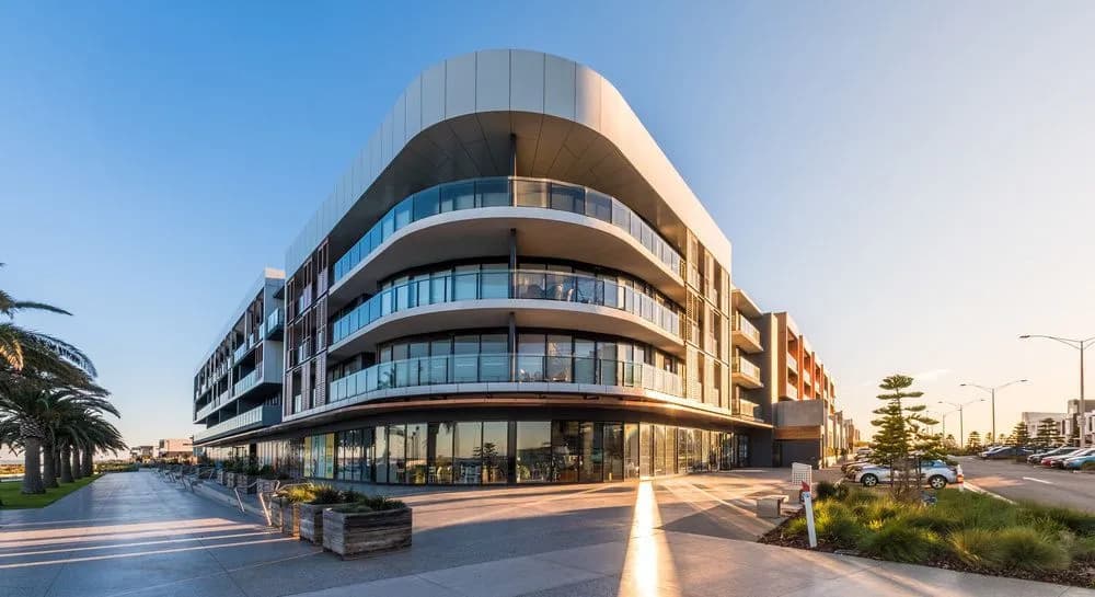 Apartment 221 Marina Quays - main photo