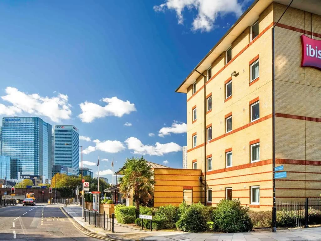 ibis London Docklands Canary Wharf - photo 21