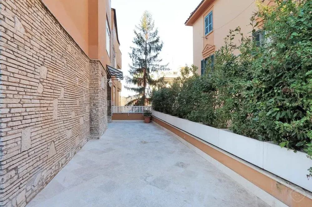 Vatican - WR Apartments - photo 35