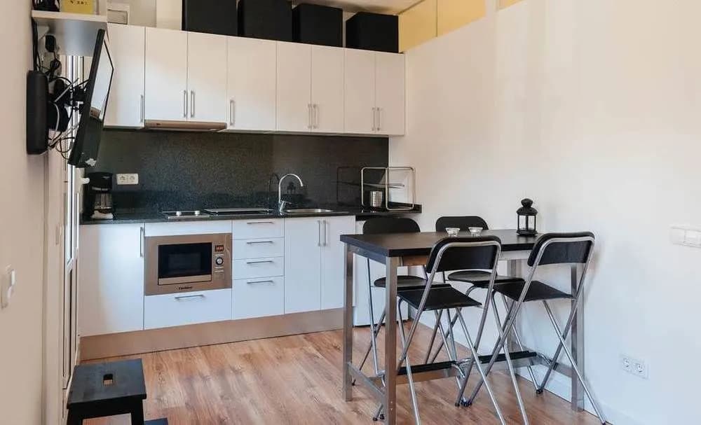 Avenida Apartments Torrent - photo 16