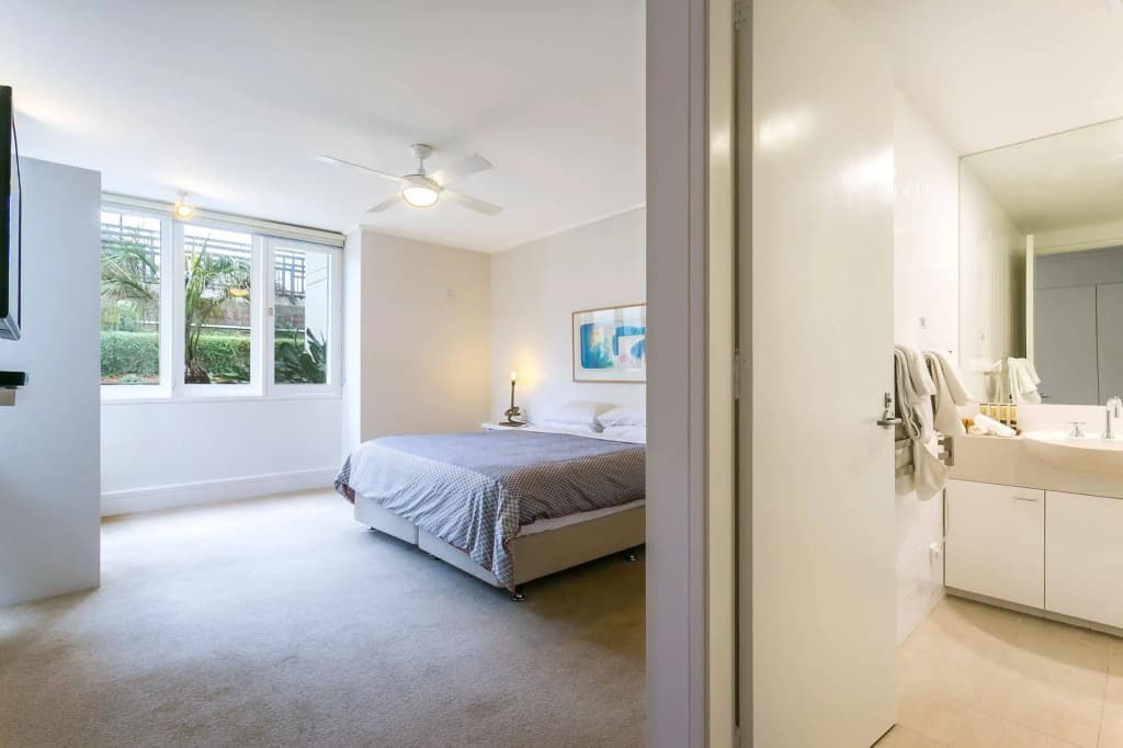 Portsea Village Resort - photo 3