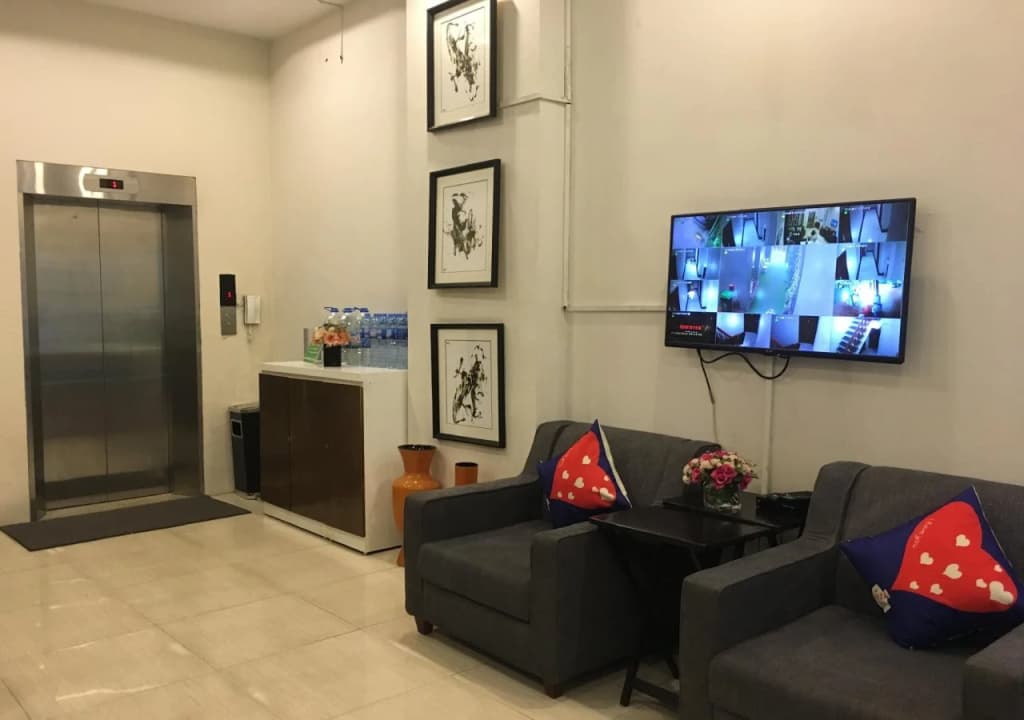 iStay Hotel Apartment 1 - photo 11