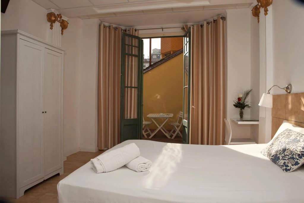 Martinval Hostel - photo 34