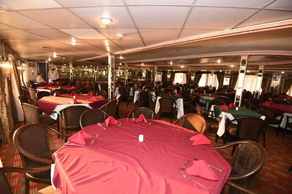Diamond ship Hotel - photo 15