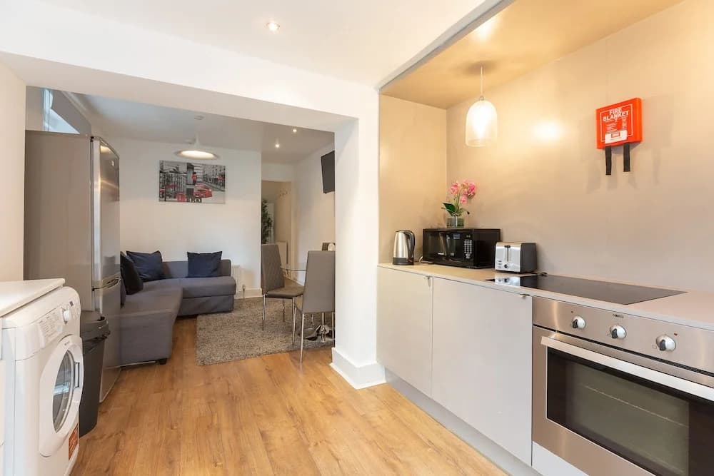 Z O Properties Notting Hill - photo 19