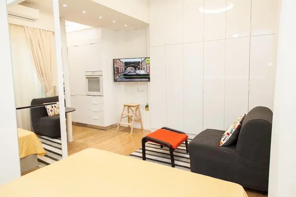 Great Studio In Central Athens - photo 2