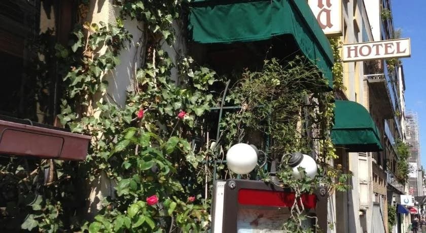 Htel Villa Toscane - photo 24