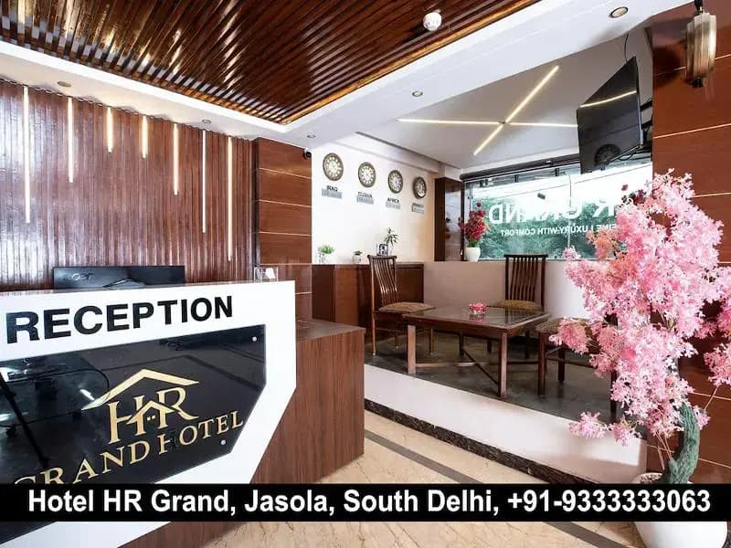HR Grand Hotel - photo 30