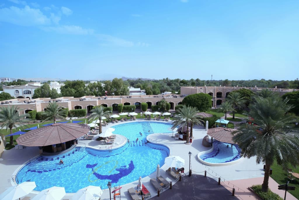 Al Ain Rotana Hotel - photo 21