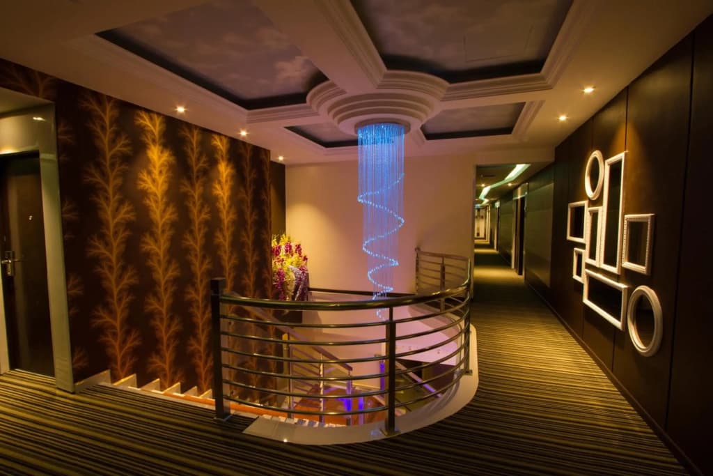 JS Hotel - photo 12