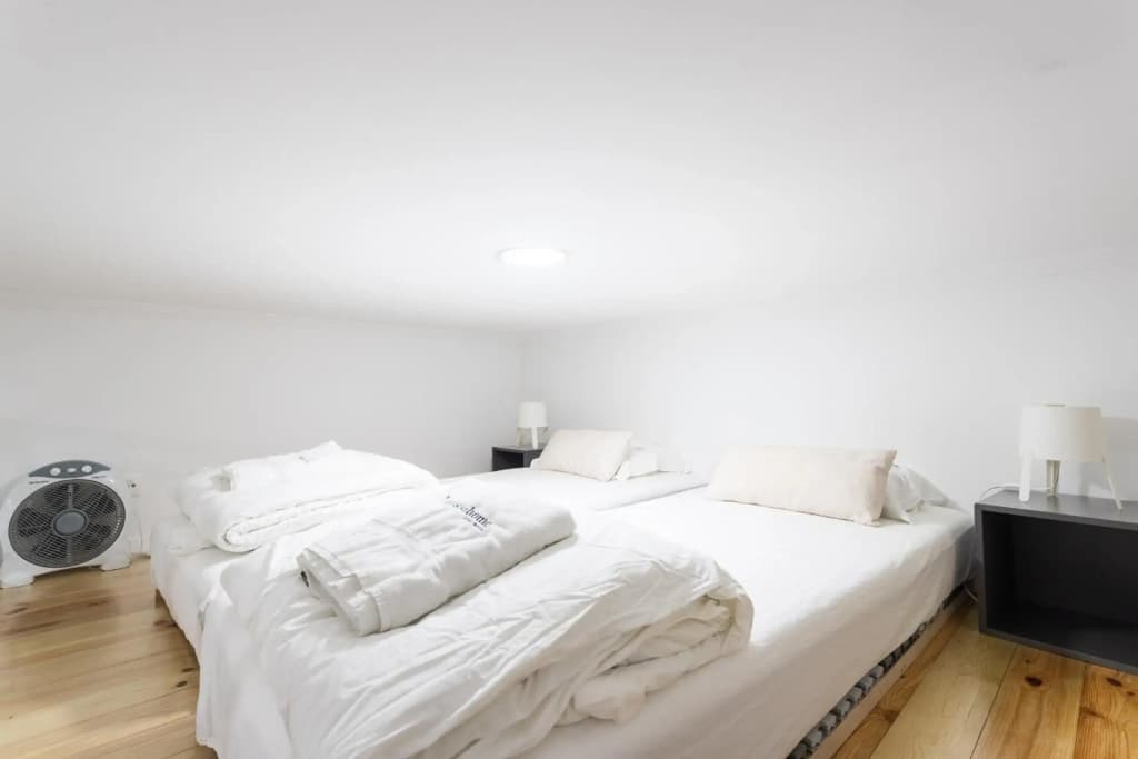 FLH Mouraria Charming Flat IV - photo 4
