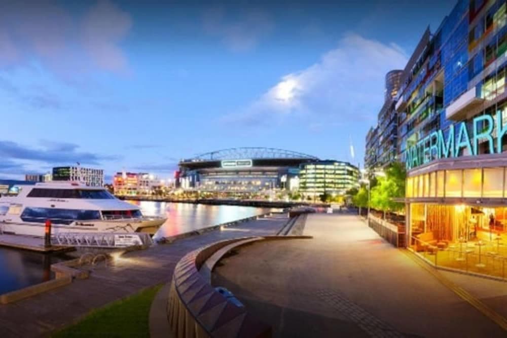 Melbourne Docklands Convesso Seaview Apartment - photo 13