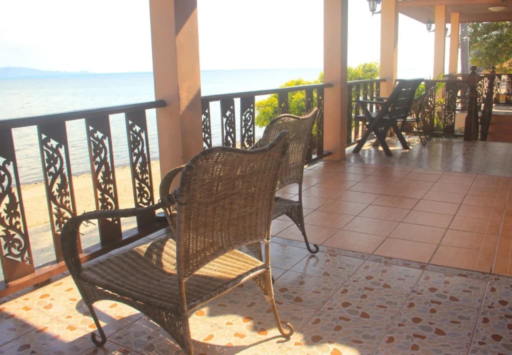 The Beach Village Hostel - photo 6