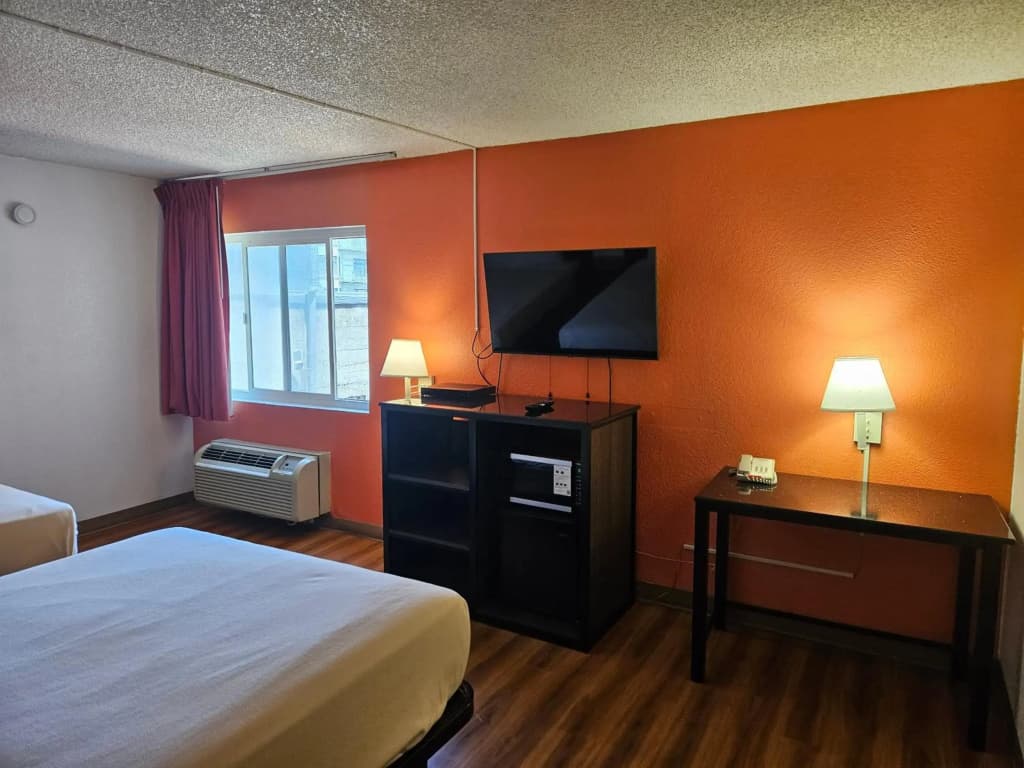 Cathedral Hill Hotel - photo 3